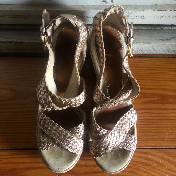 Sperry Rose Gold Wedges - Picture 5 of 6